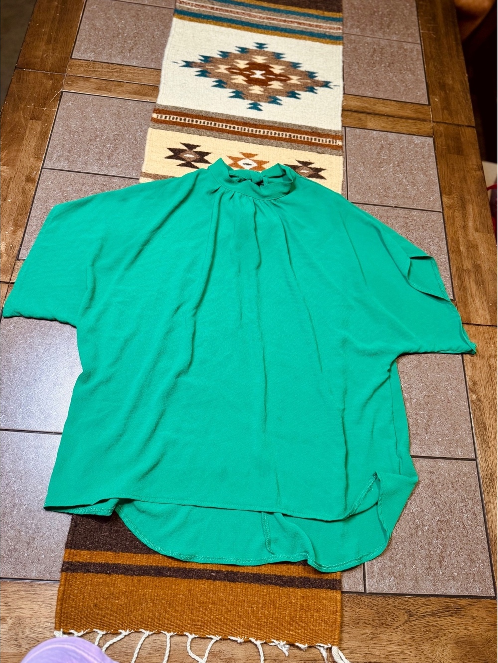 Bright grass green dress shirt flowy size large